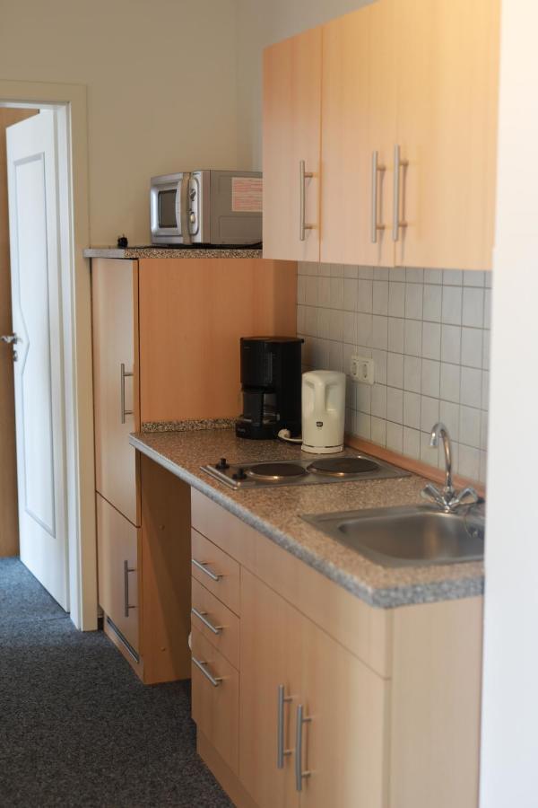 האמלן Hotel Zur Boerse מראה חיצוני תמונה