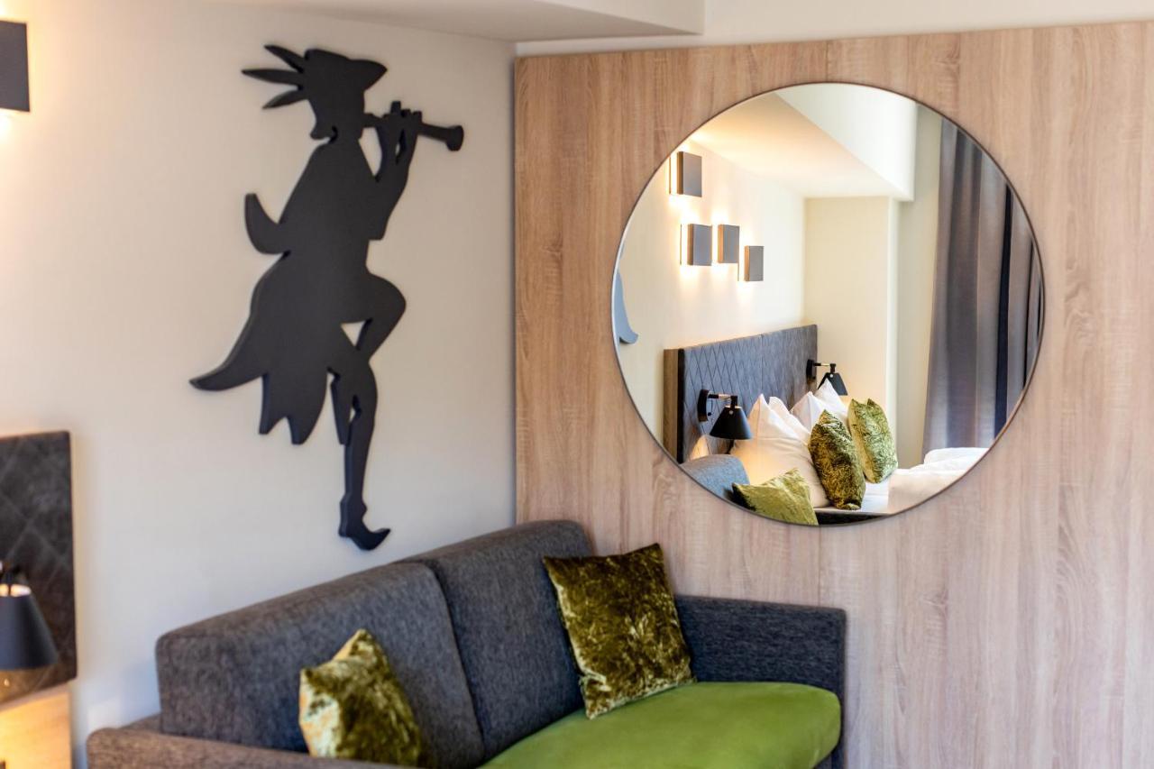 האמלן Hotel Zur Boerse מראה חיצוני תמונה