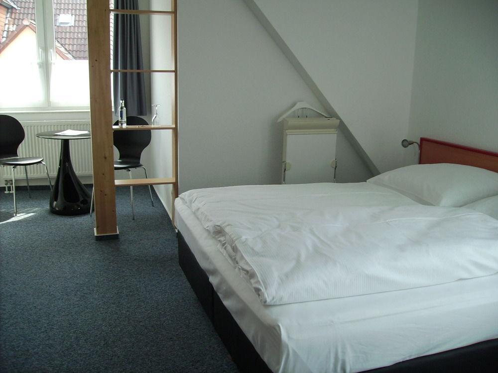 האמלן Hotel Zur Boerse מראה חיצוני תמונה
