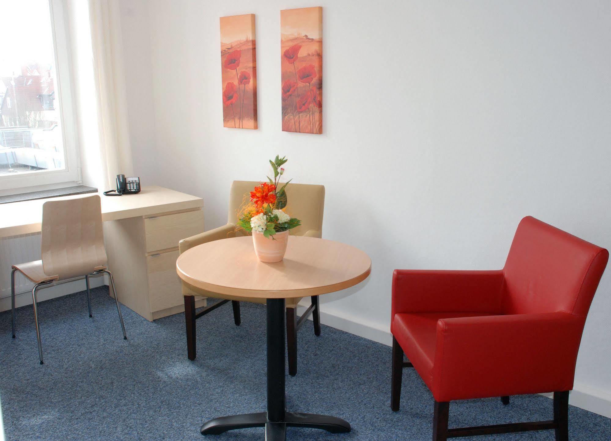האמלן Hotel Zur Boerse מראה חיצוני תמונה