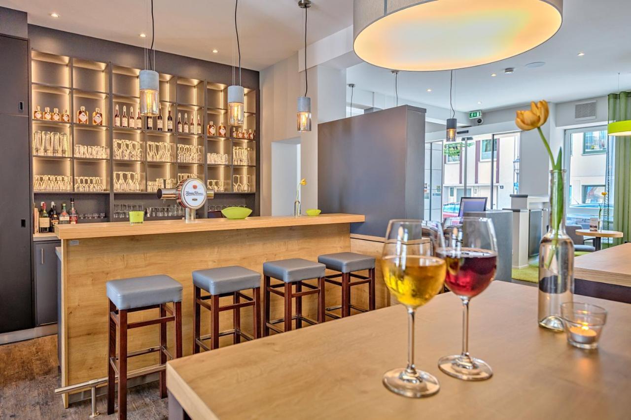 האמלן Hotel Zur Boerse מראה חיצוני תמונה
