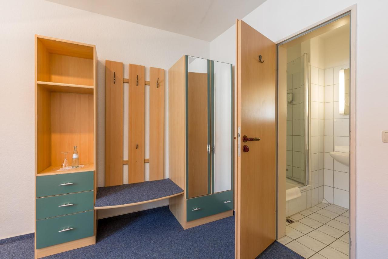 האמלן Hotel Zur Boerse מראה חיצוני תמונה